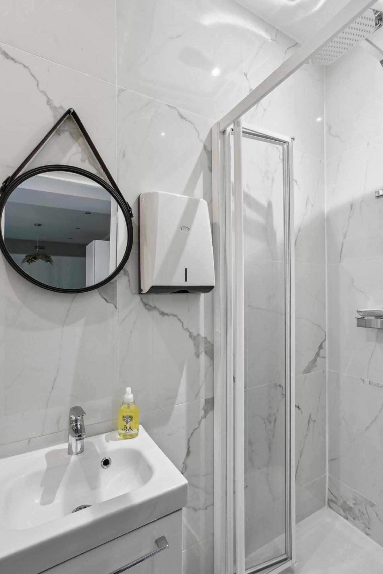 Beau 3 Pieces Rue Poissonniere Appartement Parijs Buitenkant foto